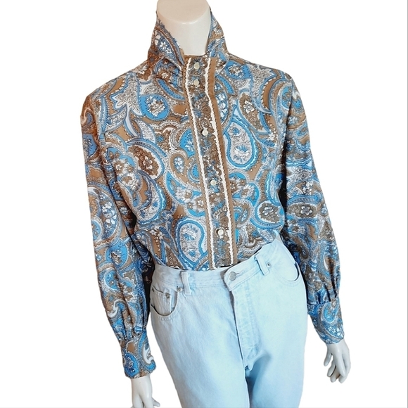 VINTAGE 70s Blouse size Medium Paisley Print Full Sleeve Edwardian Neck - Picture 2 of 8